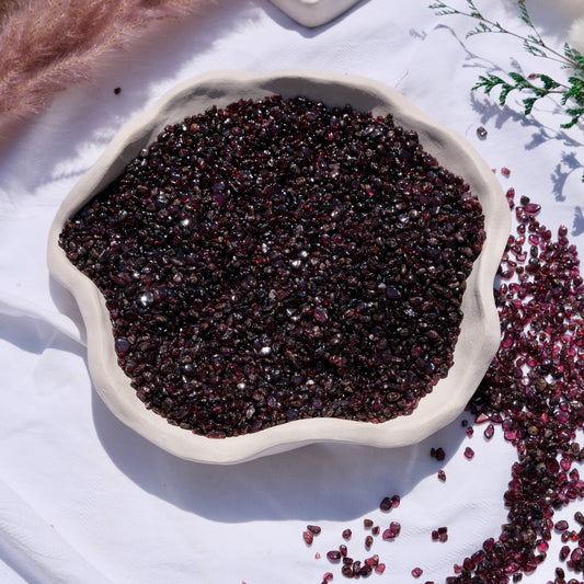 Garnet mini chips 125grams